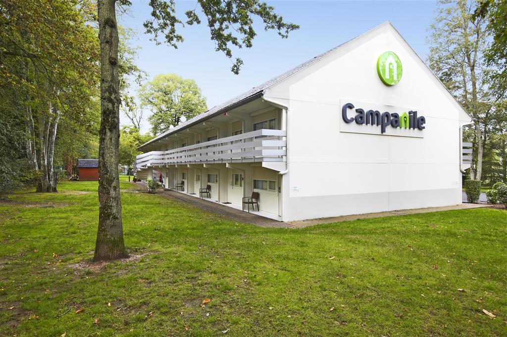 Отель Campanile Orleans - La Source Экстерьер фото